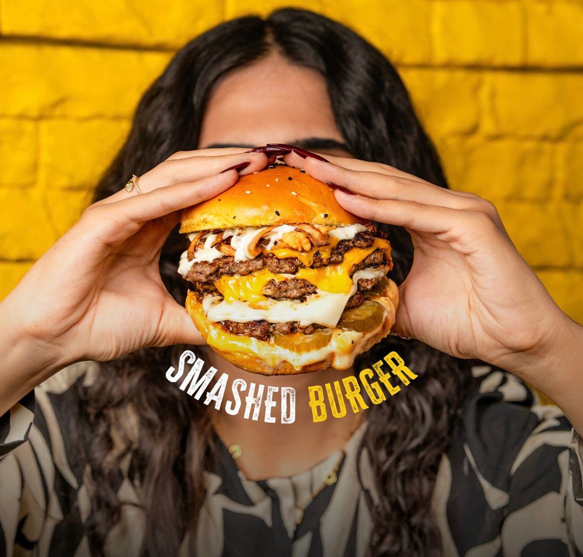 Buzz Smashed Burger
